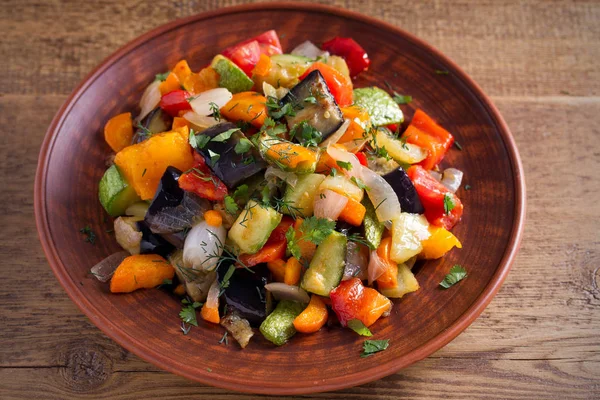 Vegetable Stew Eggplant Pepper Tomato Zucchini Carrot Onion Stewed Vegetables — Stock Photo, Image