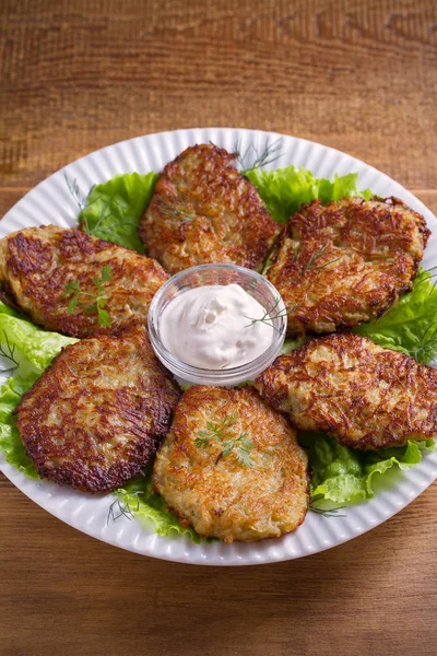 Kartoffelfritters Latkes Draniki Hasch Browns Beliebte Gerichte Vielen Ländern Gemüsepfannkuchen — Stockfoto