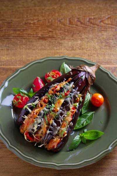 구운된 토마토 파프리카 양파와 고기와 야채와 — 스톡 사진