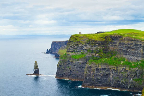 Foto Bellissimo Mare Panoramico Paesaggio Montano Scogliere Moher Costa Occidentale — Foto Stock