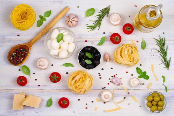 Italian Food Ingredients Fresh Vegetables Pasta Cheese Mozzarella Parmesan Spices — Stock Photo, Image