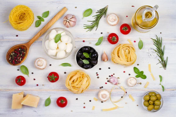 Italian Food Ingredients Fresh Vegetables Pasta Cheese Mozzarella Parmesan Spices — Stock Photo, Image