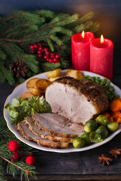 Baked Ham Vegetables Potatoes Carrots Brussel Sprouts Cabbage Green Peas — Stock Photo, Image