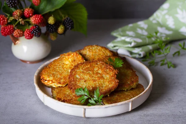 Τούρτα Πατάτας Λαχανικά Τηγανίτες Latkes Draniki Δημοφιλές Πιάτο Πολλές Χώρες — Φωτογραφία Αρχείου