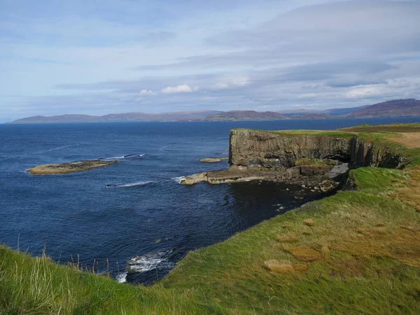 Columnar Basalt Tertiary Plateau Lava Flow Island Staffa Inner Hebrides — Stockfoto