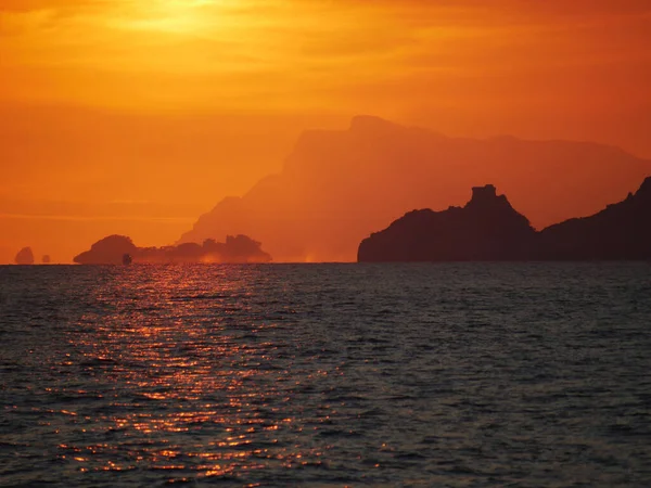 Západ Slunce Nad Pobřežím Amalfi Poblíž Positana Převzatý Pobřežního Trajektu — Stock fotografie