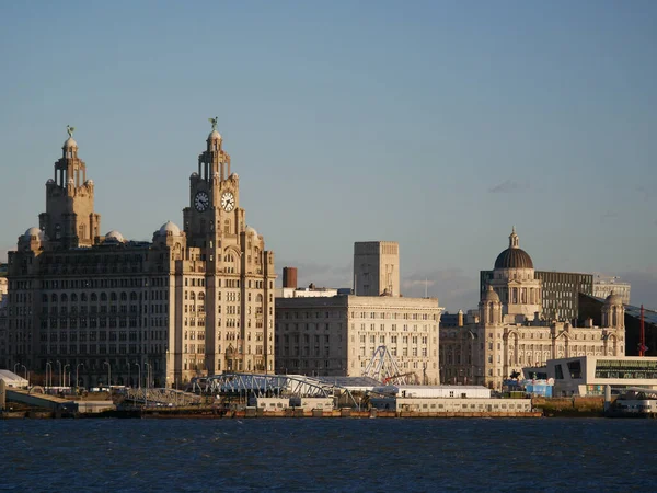 Liverpool Unesco Listed Waterfront Showing Three Graces Royal Liver Building — 스톡 사진