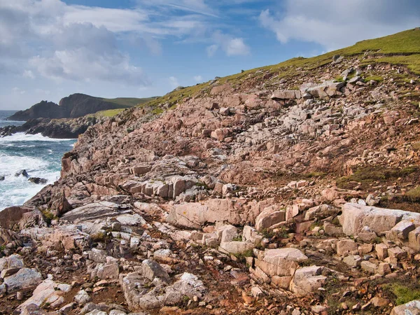 Débris Côtiers Parmi Les Roches Érodées Près Culswick Sur Continent — Photo