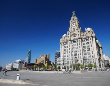 Liverpool UNESCO 'daki Kraliyet Liver Binası kuzeybatı İngiltere' de Mersey Nehri 'nin kıyısında yer aldı.