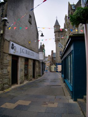 Lerwick şehir merkezi, Shetland, İskoçya, İngiltere 'nin başkenti, sakin bir pazar günü öğleden sonra.
