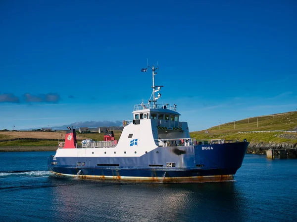 Sunshine Interisland Car Ferry Bigga Bluemull Sound Yell Unst Shetland — Stock Photo, Image