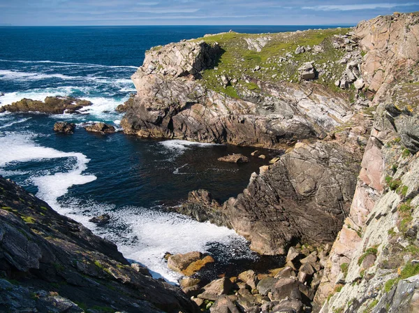 Nedgrävda Klippor Kettla Ness Västkust Utanför Fastlandet Shetland Dessa Stenar — Stockfoto