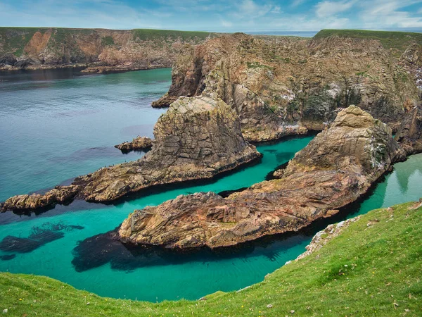 Eau Propre Limpide Littoral Érodé Nord Des Shetland Sur Île — Photo