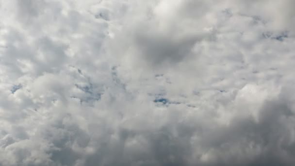 Mavi Gökyüzü Zaman Atlamalı Hareketli Bulutlar — Stok video