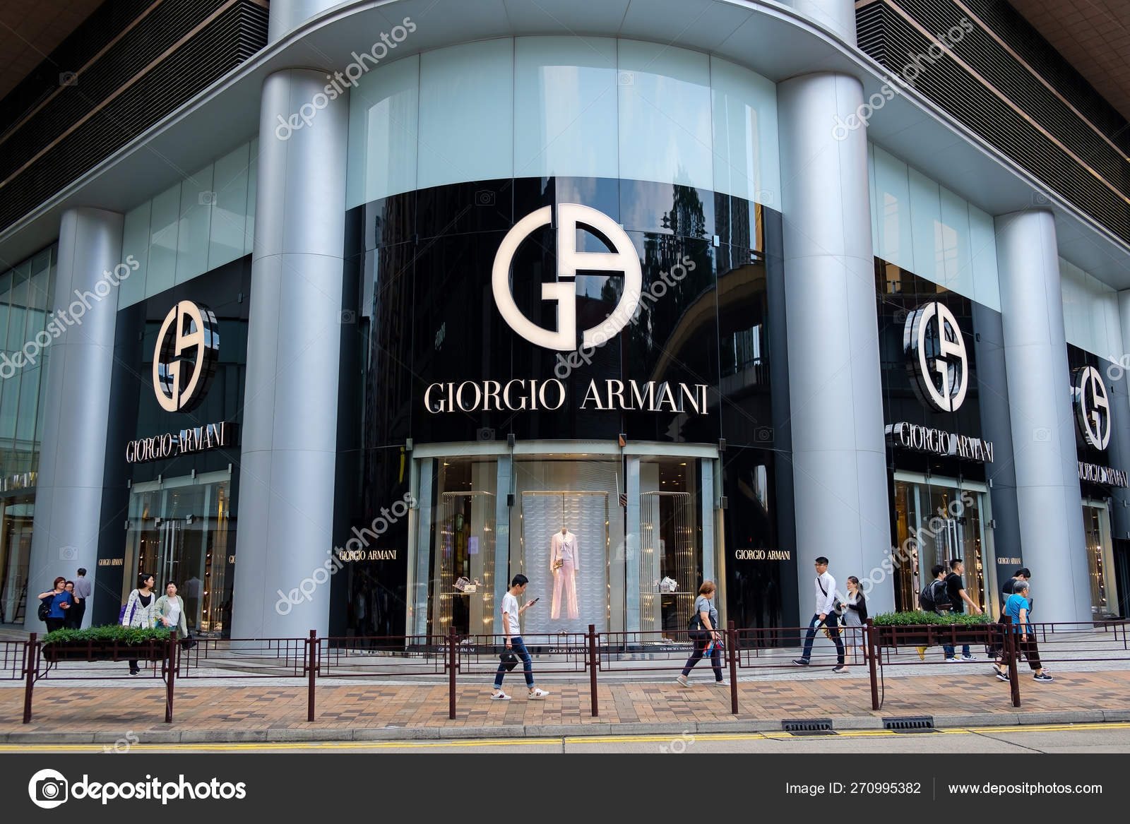 armani store