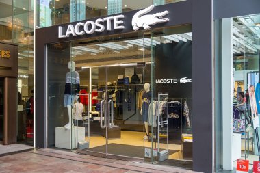 Lacoste mağaza Tsim Sha Tsui Hong Kong görüldü