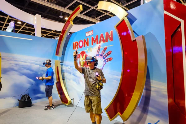 Hong Kong Július 2019 Látogatók Látják Játszik Marvel Iron Man — Stock Fotó