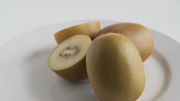 Guld Kiwifruit Rotation — Stockvideo