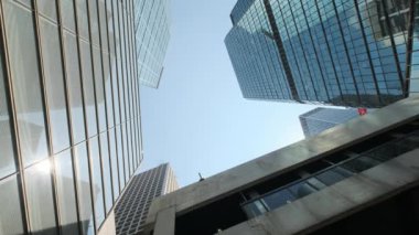 İş Ofisi Binaları Düşük Açılı Geniş Döner Atış