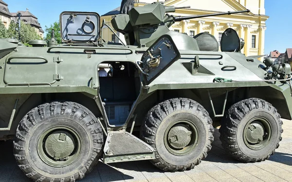 俄罗斯两栖装甲军用车辆 — 图库照片