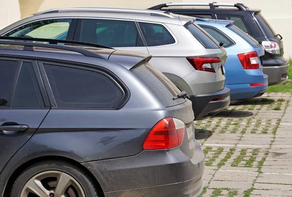 Coches Estacionamiento — Foto de Stock