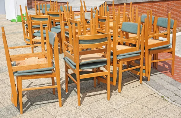 Pilha Cadeiras Livre — Fotografia de Stock