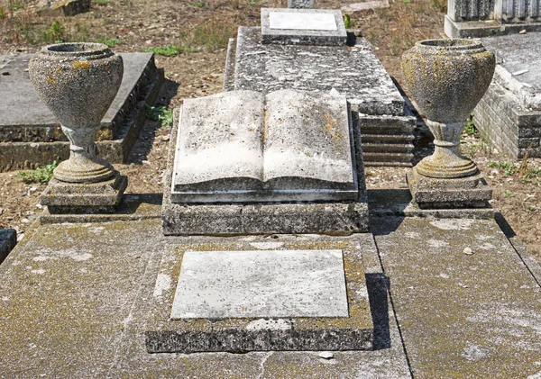 在犹太 Cemeter 的墓碑 — 图库照片