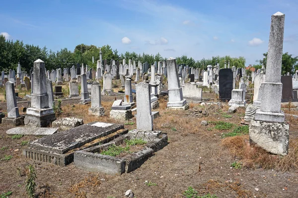 Гробниці Єврейському Цвинтарі — стокове фото