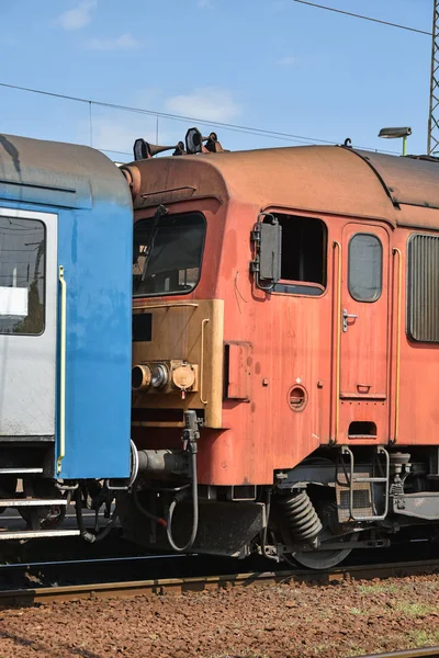 Lok Und Eisenbahnwagen Der Statik — Stockfoto