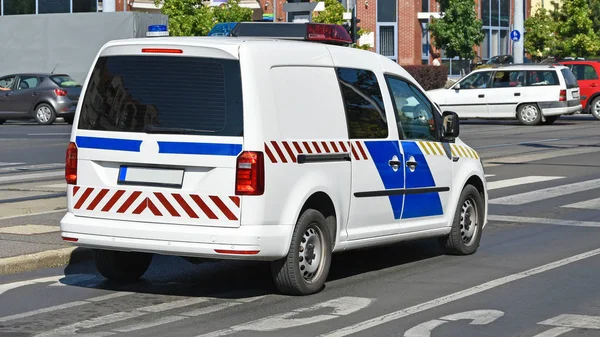 Polisbil Vägen Korsningen — Stockfoto