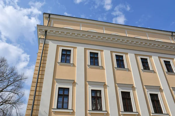 Edificio del Colegio Reformado en Debrecen, Hungría — Foto de Stock