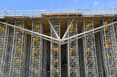 Yeni fabrika binası inşaatı