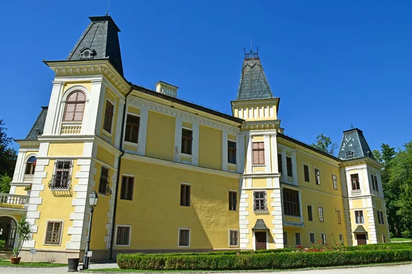 Stará budova na Betler Slovakia — Stock fotografie