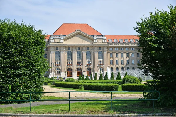Hlavní Budova Univerzity Debrecín Město Debrecín Maďarsko — Stock fotografie