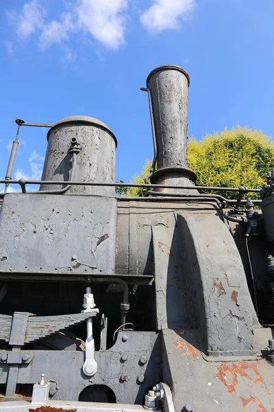 Vieja Locomotora Junto Estación Tren —  Fotos de Stock