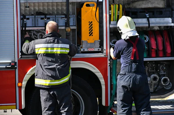 Vigile Del Fuoco Sulla Scena Incendio — Foto Stock