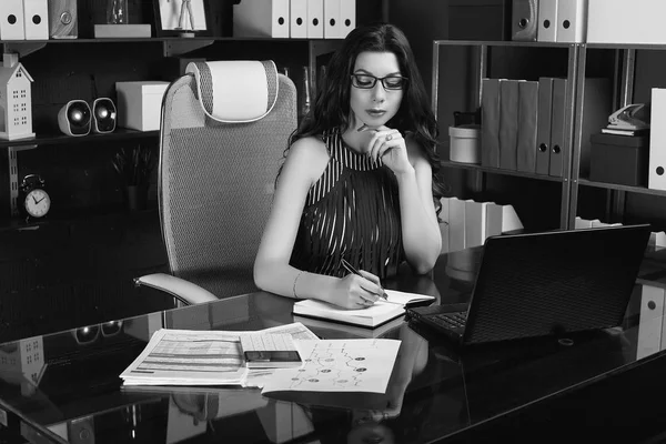 Portrait Young Beautiful Business Woman Fashion Suit Glasses Working Stylish — Stock Photo, Image