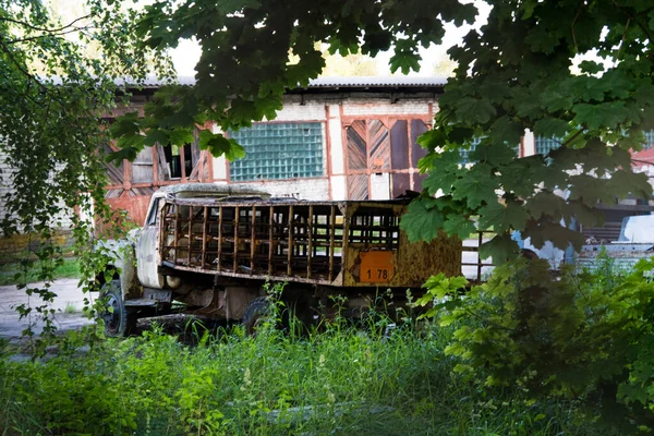 Abandoned Rusty Gas Carrier Abandoned City Chernobyl Selective Focus Truck — Stock Photo, Image