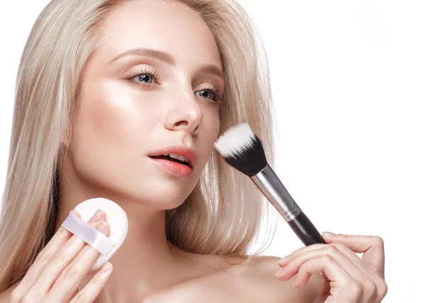 Beautiful Young Girl Light Natural Make Brushes Cosmetics Nude Manicure — Stock Photo, Image