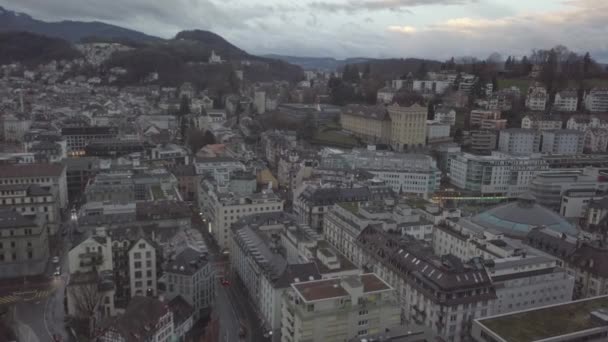 Filmische Luftaufnahme Von Luzern Schweiz Luzern Eine Kompakte Stadt Der — Stockvideo