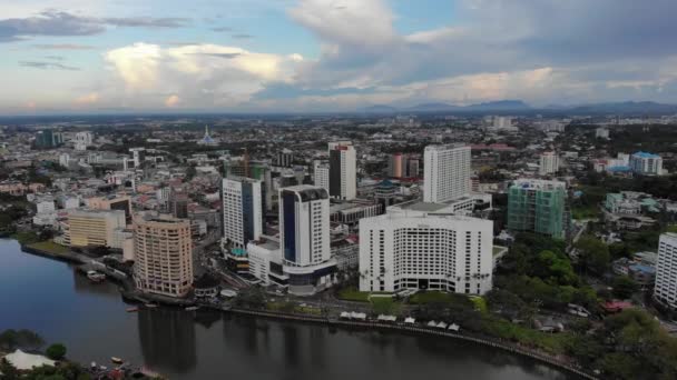 Zdjęcia Hilton Hotel Riverside Majestic Hotel Kuching Hotele Znajdują Się — Wideo stockowe