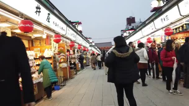 Nakamise Jest Jednym Najstarszych Centrów Handlowych Japonii Odkąd Szogun Tokugawa — Wideo stockowe