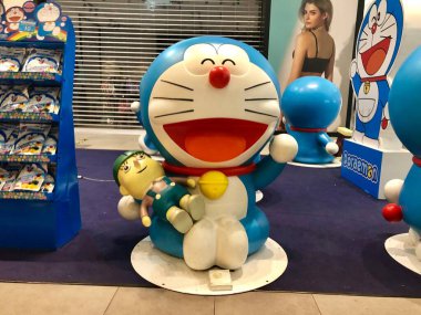 Doraemon ürünleri KLIA2 'deki Doraemon Açılır Dükkanında satıldı