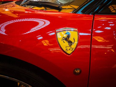 Ferrari 488 GTB yakın çekim