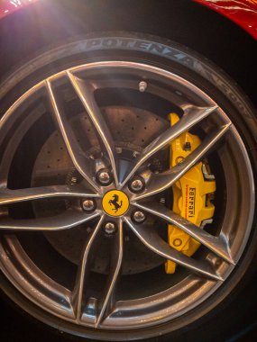 Ferrari 488 GTB yakın çekim