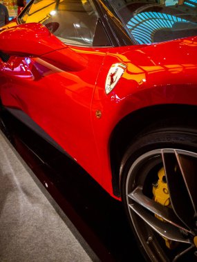 Ferrari 488 GTB yakın çekim