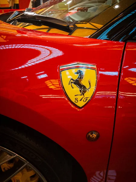 Zamknięte Ujęcie Ferrari 488 Gtb — Zdjęcie stockowe