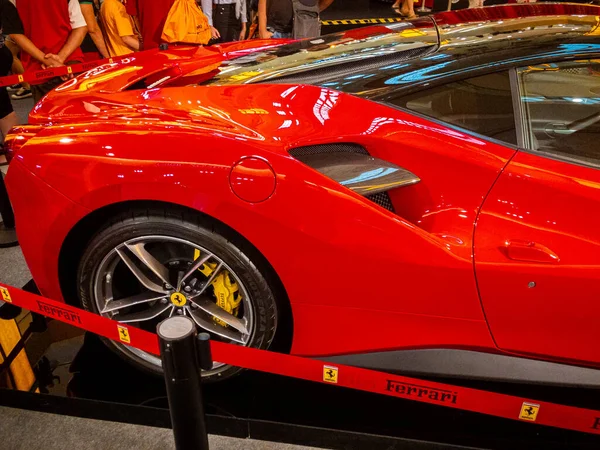 Zamknięte Ujęcie Ferrari 488 Gtb — Zdjęcie stockowe