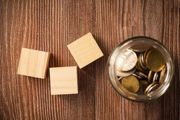 Sparkonzept Münzen Glas Mit Kopierraum Für Text — Stockfoto