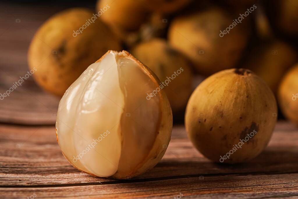 Lansium Parasiticum Commonly Known In English As Langsat Or Lanzones Is A Species Of Tree In The Mahogany Family With Commercially Cultivated Edible Fruits The Species Is Native To South East Asia